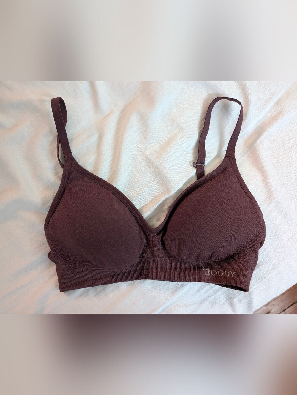 NWOT Boody Womans Wireless T-Shirt Bra Bamboo Soft Bra In Shell Mulberry Size S